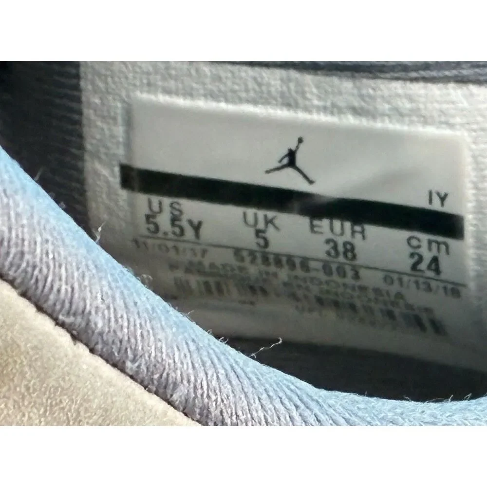 Air Jordan 11 Retro Low Cool Grey Kids 5.5Y Gray White 528896-003